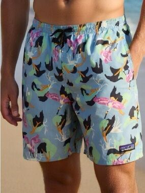 Patagonia Light Blue Tropical Pink Cranes Bird Print Swim Trunks 3 Pockets Sz M
